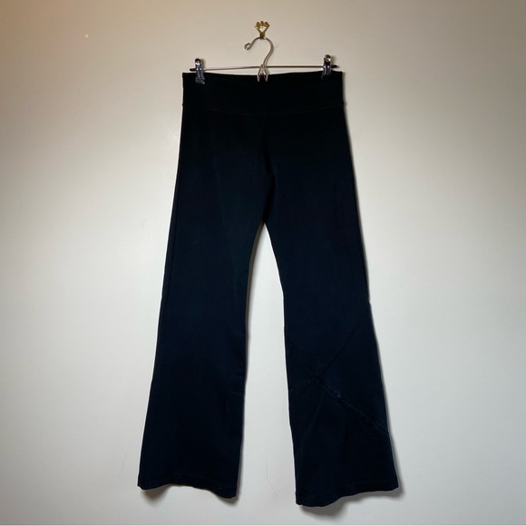 Lululemon Low Rise Flare Pants - Picture 1 of 6